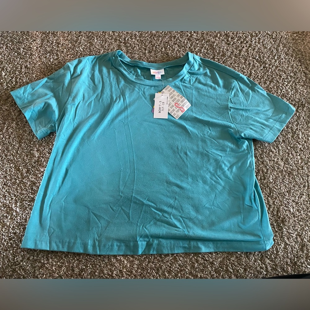 lularoe boxy tee